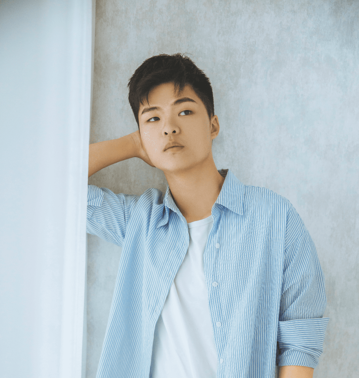 Dingkun Wei headshot